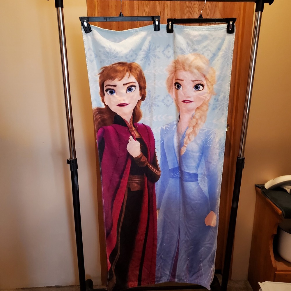 Disney Frozen Anna/Elsa Beach/Bath/Pool Towel 28" x 58" Cotton Blue Vintage
